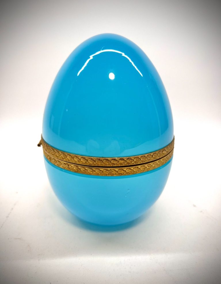 French Blue Opaline Egg-Shaped Trinket Box with Ormolu-Style Mounts