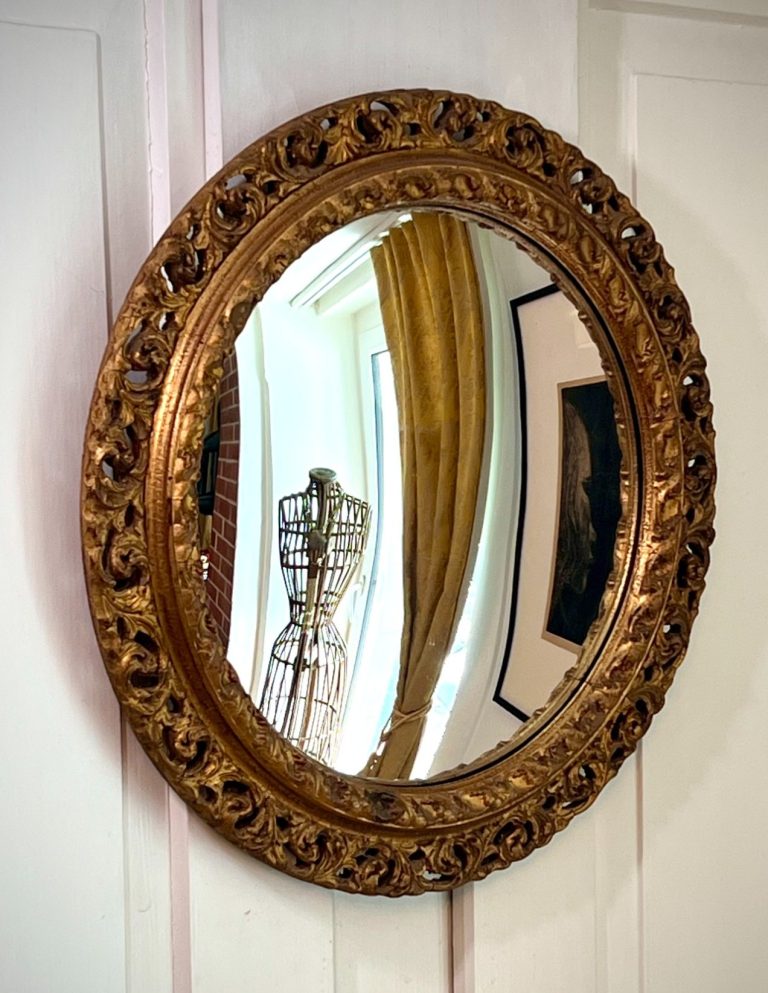 Vintage convex oval wall mirror by Astonea, England, 1950s – hand-carved giltwood sunburst frame with original label