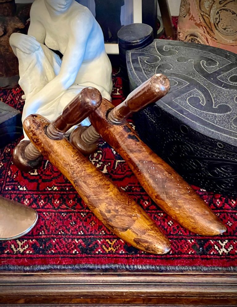 Victorian “Watts Patent” ladies shoe stretchers in lacquered hardwood with turned handles and mechanical heel adjustment, circa 1880s–1890s