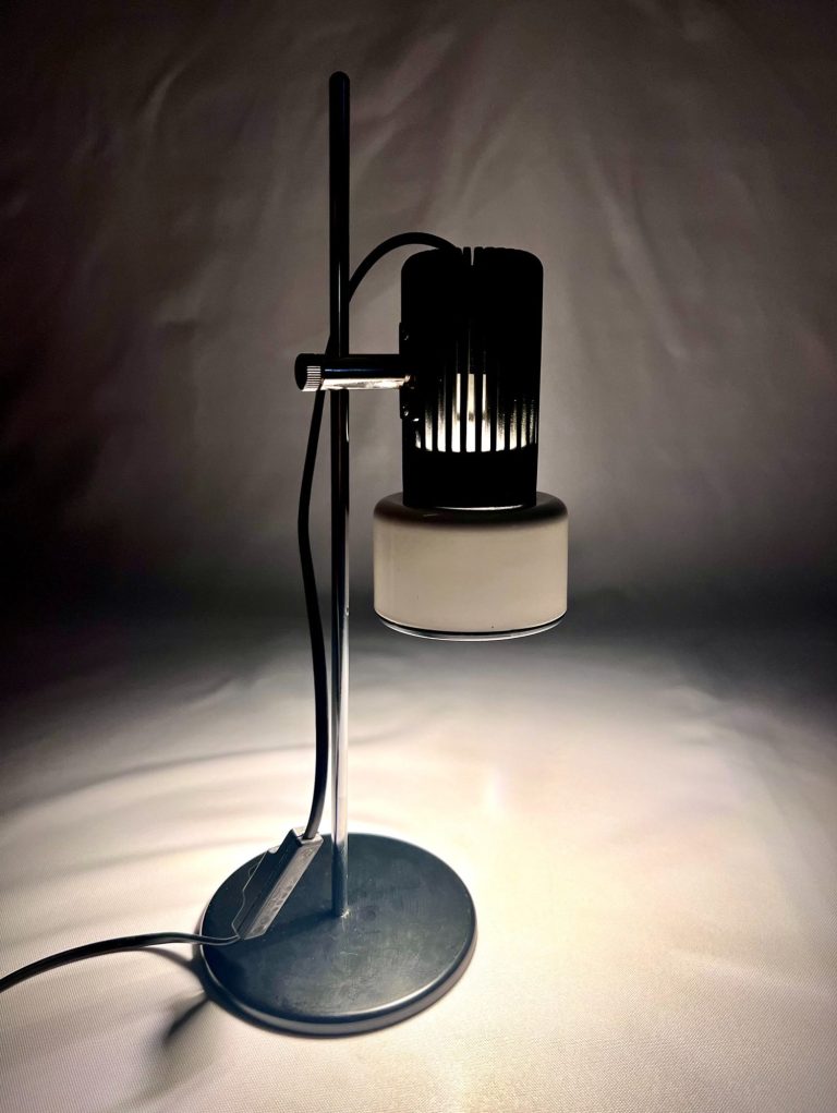 Murano Sommerso Gold & Black Ribbed Glass Lamp Bases Pair of Murano Bullicante Glass Lamps – GESO Label, in the Style of Paolo Venini (c.1960s)