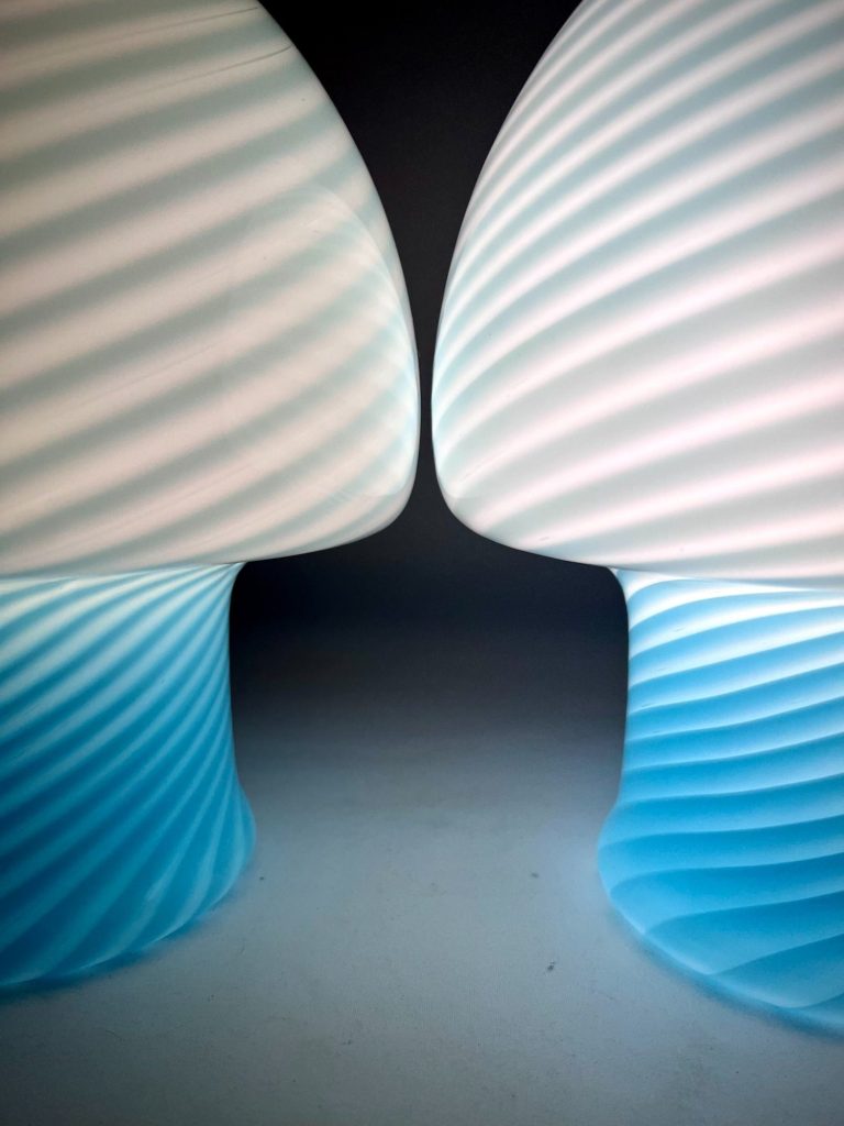 Pair of Murano Bullicante Glass Lamps – GESO Label, in the Style of Paolo Venini (c.1960s)